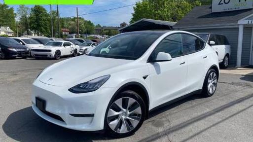 TESLA MODEL Y 2021 5YJYGDEEXMF253568 image